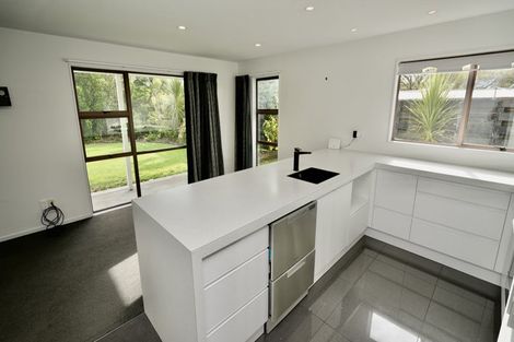 Photo of property in 8 Lane Place, Awapuni, Palmerston North, 4412