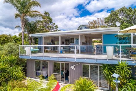 Photo of property in 14 Belle Terrace, Waiheke Island, 1971