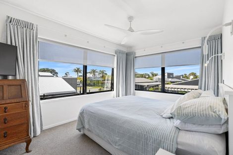 Photo of property in 15 Citrus Place, Mangawhai, 0505