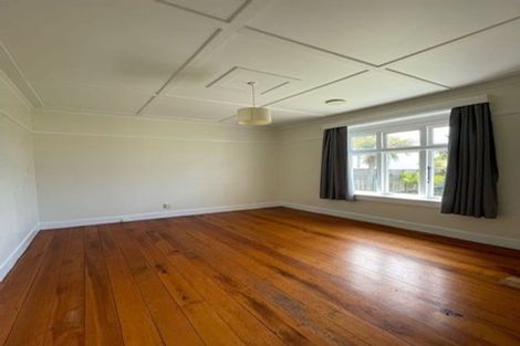 Photo of property in 400 Broadway, Miramar, Wellington, 6022