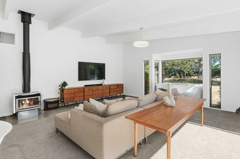 Photo of property in 1 Grey Street, Martinborough, 5711