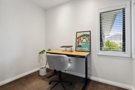 Photo of property in 8 Ernest Kemp Rise, Wharewaka, Taupo, 3330