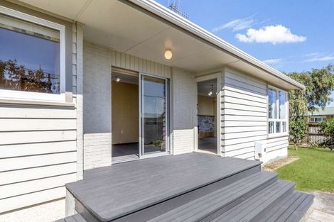 Photo of property in 32 Parsons Avenue, Levin, 5510