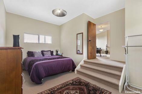 Photo of property in 29 Athena Drive, Totara Vale, Auckland, 0629