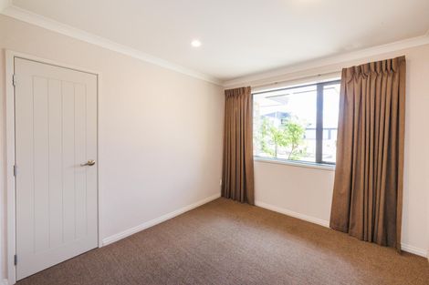Photo of property in 33 Rodeo Drive, Kelvin Grove, Palmerston North, 4414