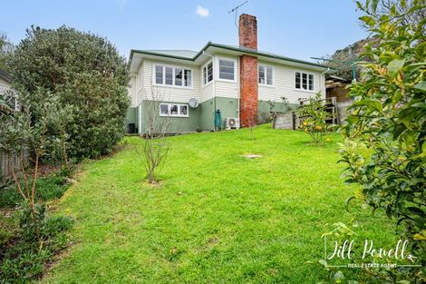 Photo of property in 13 View Street, Maungaturoto, 0520