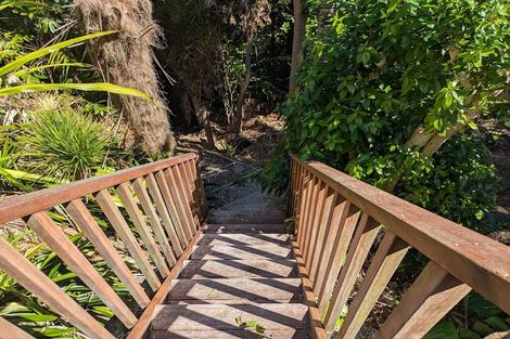 Photo of property in 18 Tizard Road, Birkenhead, Auckland, 0626