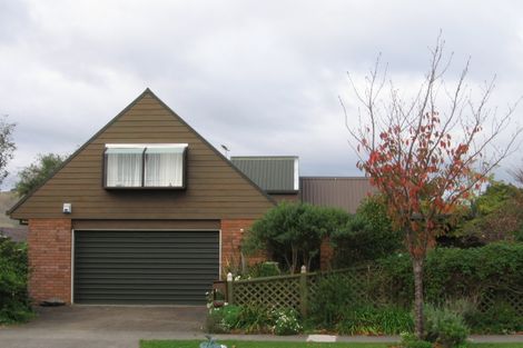 Photo of property in 112 Belvedere Avenue, Waikanae, 5036