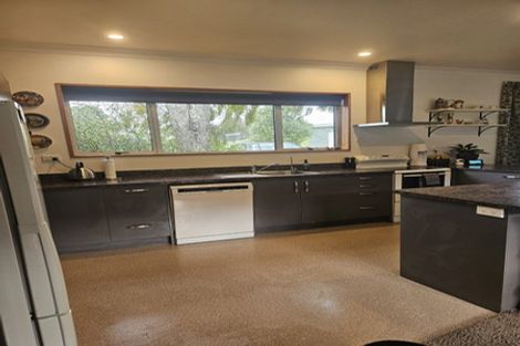 Photo of property in 42 Helvellyn Street, Woodside, Outram, 9073
