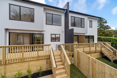 Photo of property in 30b Coronation Road, Hillcrest, Auckland, 0627