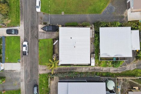 Photo of property in 9 Keven Road, Clarks Beach, Pukekohe, 2679
