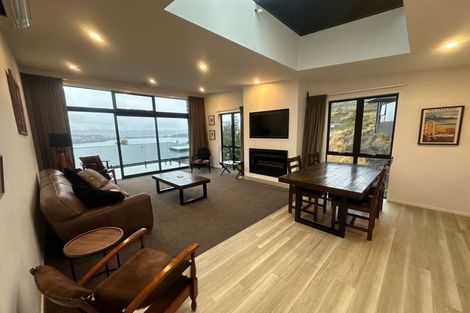 Photo of property in 12 Highlands Close, Queenstown, 9300