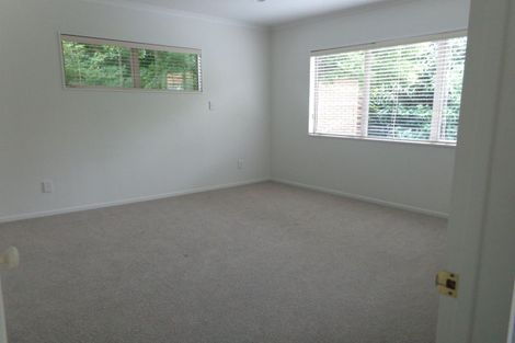 Photo of property in 1 Landvale Court, Browns Bay, Auckland, 0630