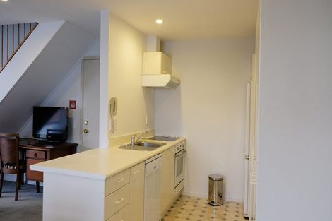 Photo of property in 4/69 Carlton Mill Road, Merivale, Christchurch, 8014