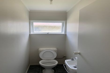 Photo of property in 36 Royal Road, Massey, Auckland, 0614