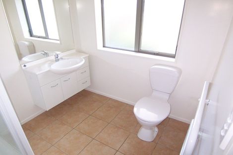 Photo of property in 5 Longspur Avenue, Wigram, Christchurch, 8025