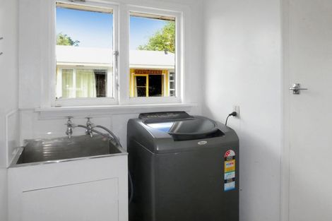 Photo of property in 8 Clonbern Place, Upper Riccarton, Christchurch, 8041