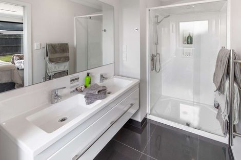 Photo of property in 55 Rodeo Drive, Kelvin Grove, Palmerston North, 4414