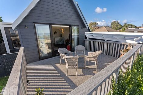Photo of property in 97 Marine Parade, Paraparaumu Beach, Paraparaumu, 5032