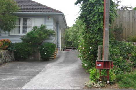 Photo of property in 2/2 Fuchsia Place, Birkdale, Auckland, 0626
