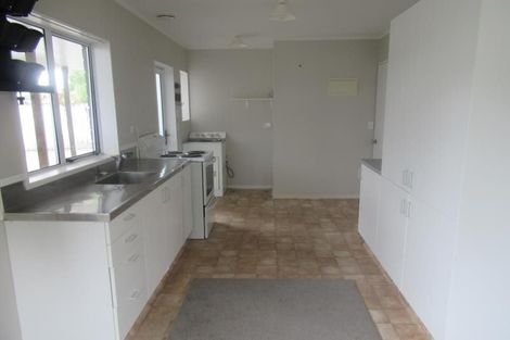 Photo of property in 8 Palmer Court, Paraparaumu, 5032