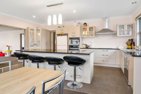 Photo of property in 16 Wingrove Road, Owhata, Rotorua, 3010