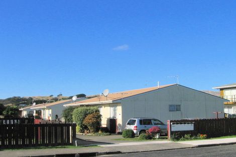 Photo of property in 6/16 Ngatitoa Street, Takapuwahia, Porirua, 5022