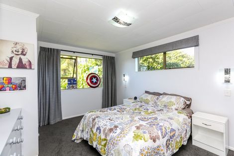 Photo of property in 24c Saint Ives Grove, Whalers Gate, New Plymouth, 4310