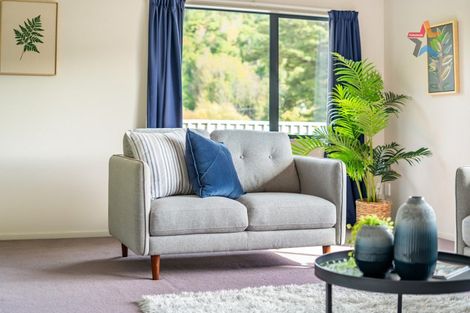 Photo of property in 30 Plateau Road, Te Marua, Upper Hutt, 5018