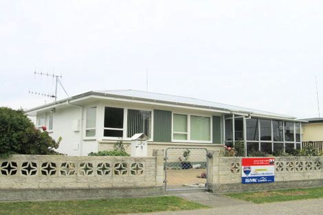 Photo of property in 3/1 Murphy Road, Taradale, Napier, 4112