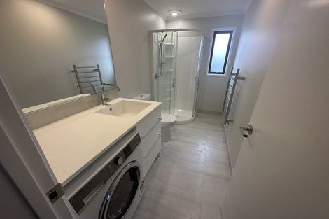 Photo of property in 6 Kumerahou Street, Kumeu, 0810