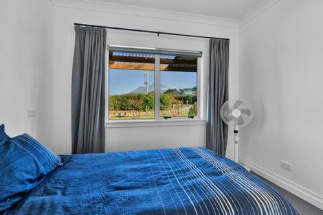 Photo of property in 297 Radnor Road, Midhirst, Stratford, 4394