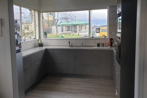 Photo of property in 32 Grange Street, Winton, 9720