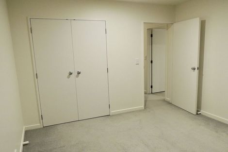 Photo of property in 1/73 Birkdale Road, Birkdale, Auckland, 0626