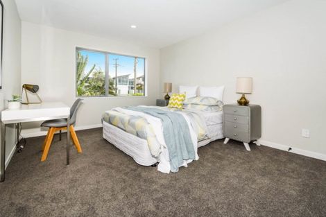 Photo of property in 19 Rangitoto Terrace, Milford, Auckland, 0620