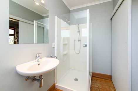 Photo of property in 7 Argyle Avenue, Takaro, Palmerston North, 4410