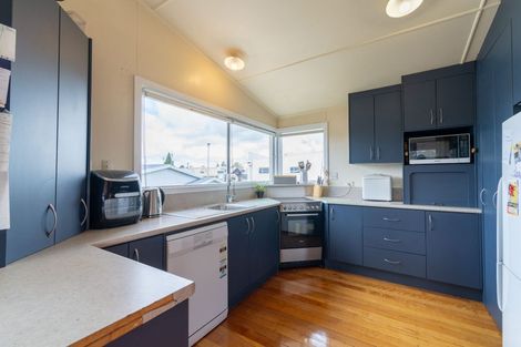 Photo of property in 30 Moana Crescent, Te Anau, 9600