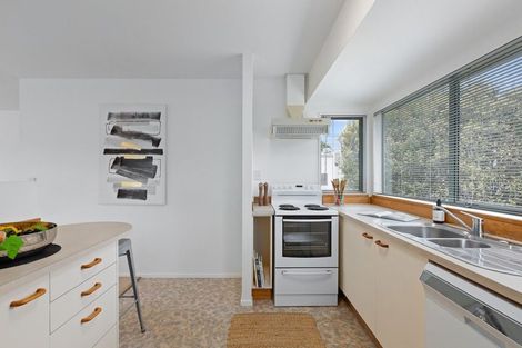 Photo of property in 1/12 Sunnyfield Crescent, Glenfield, Auckland, 0629