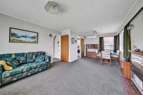 Photo of property in 4 Disraeli Street, Hawera, 4610