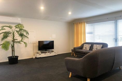 Photo of property in 10 Shale Court, Rolleston, 7614