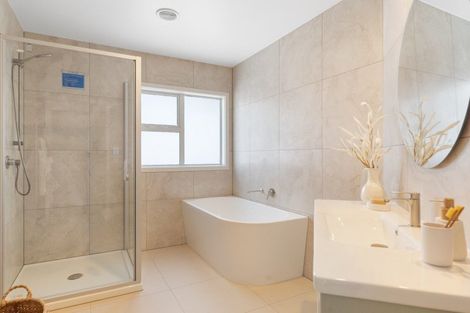 Photo of property in 43 Matenga Street, Waikanae, 5036