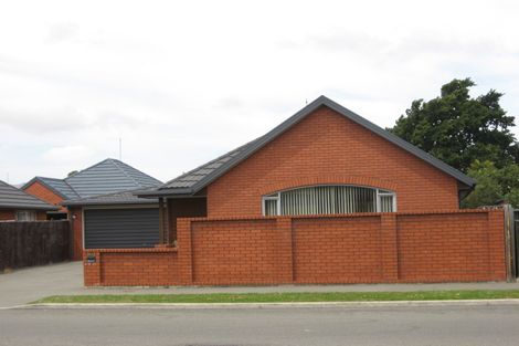 Photo of property in 84 Disraeli Street, Addington, Christchurch, 8024