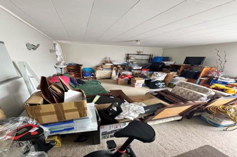 Photo of property in 65 Archmillen Avenue, Pakuranga Heights, Auckland, 2010