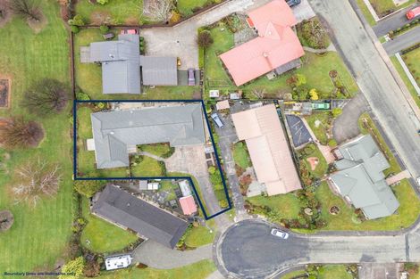 Photo of property in 5 Raeburn Place, Gore, 9710