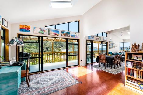 Photo of property in 13a Ferry Road, Days Bay, Lower Hutt, 5013