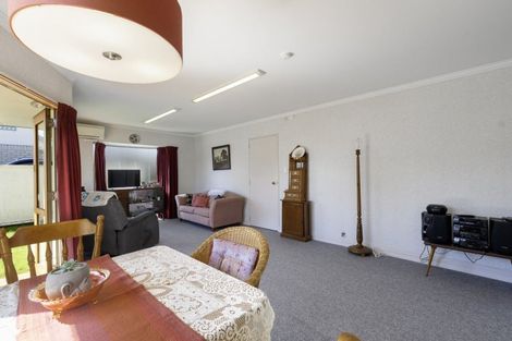 Photo of property in 1392b Cameron Road, Greerton, Tauranga, 3112