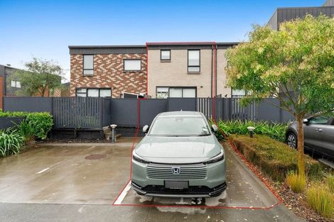Photo of property in 19 Kotuitui Street, Manukau, Auckland, 2104