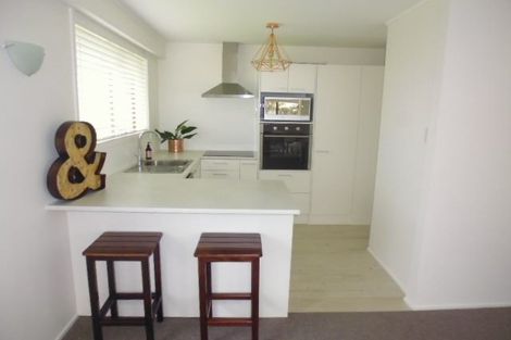 Photo of property in 2/95 Beach Road, Pahurehure, Papakura, 2113