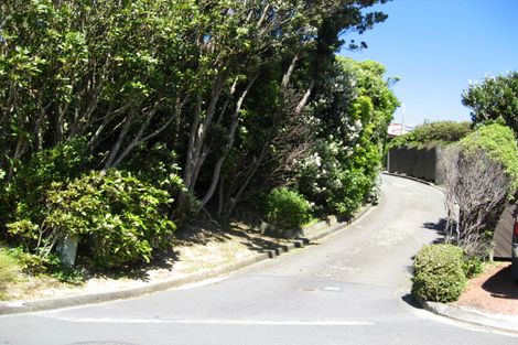 Photo of property in 17 Indira Place, Khandallah, Wellington, 6035