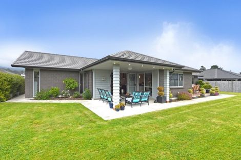 Photo of property in 10a Sunstone Crescent, Brown Owl, Upper Hutt, 5018